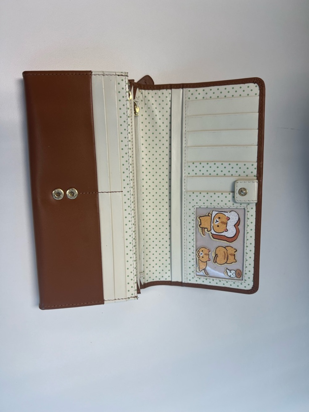 Bradley London Brown Leather Long Wallet with Dog Applique - Picture 4 of 9